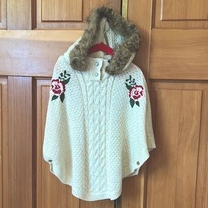Little Lass girls winter poncho size 6.